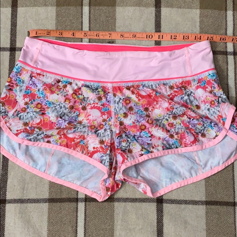 Authentic Lululemon Pink Speed Floral Shorts Size6
